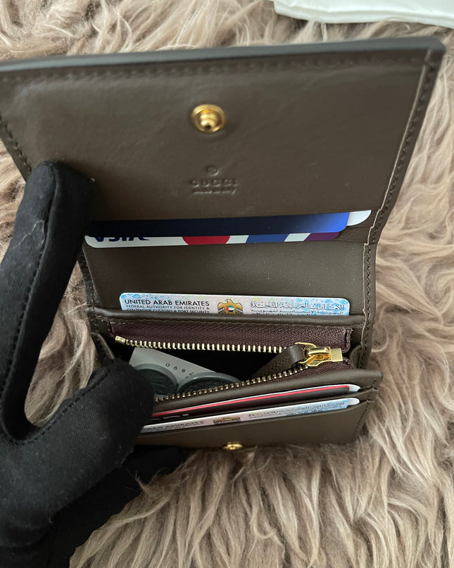 Preloved Authentic GG Supreme Gucci bifold wallet