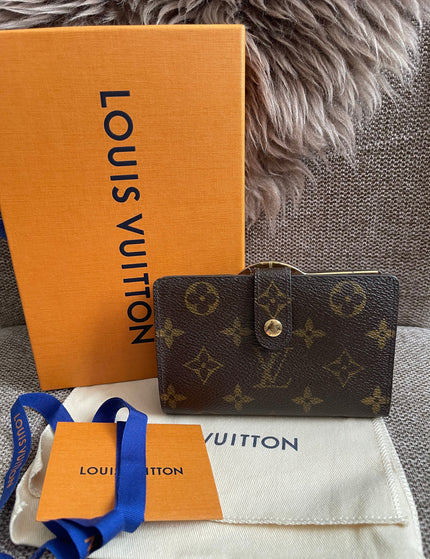 Collection image for: CM STORE
