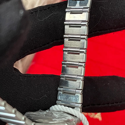 Preloved Authentic Omega Mother Of Pearl Stainless Steel Diamond Constellation