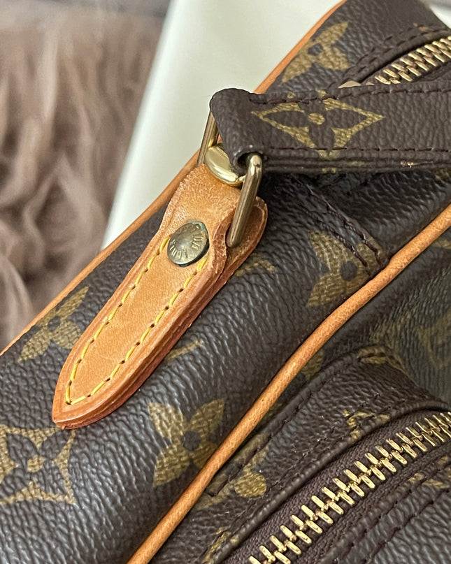 Preloved Authentic classic Louis Vuitton Monogram Amazon Shoulder Bag