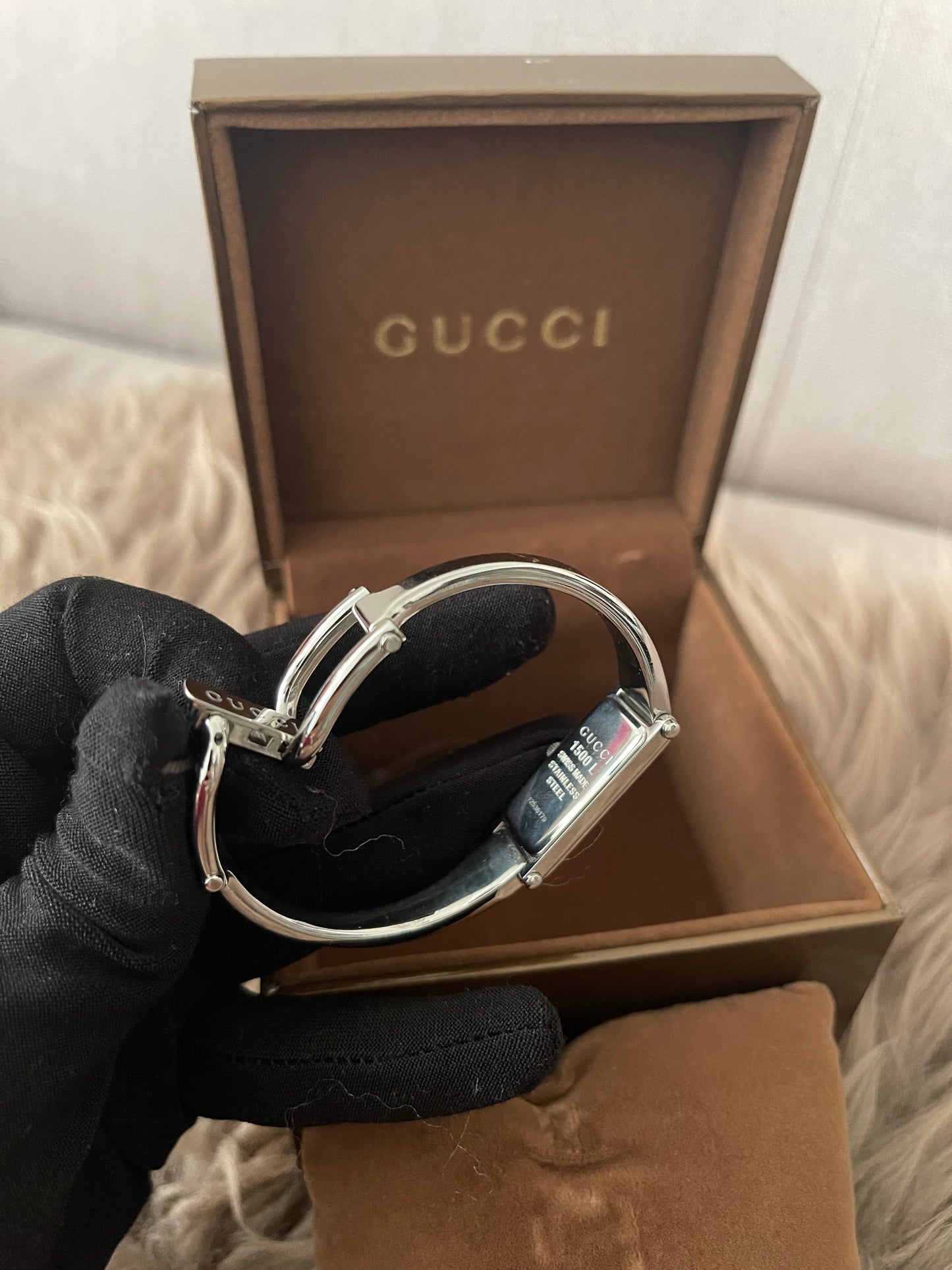 Authentic Preloved Gucci Bangle Watch