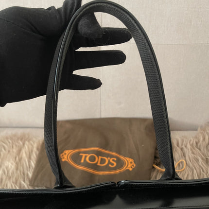 Preloved Authentic  Tod's Medium Di Bag