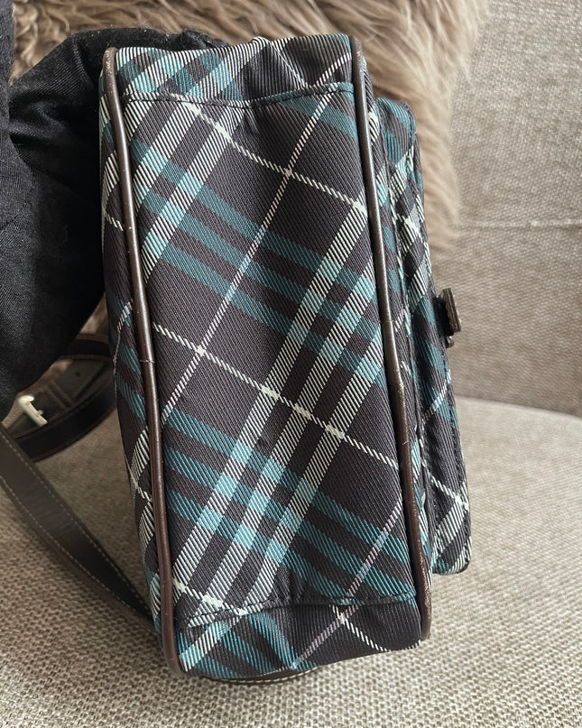 Preloved Authentic Burberry Nova Check Tartan Crossbody Camera Bag