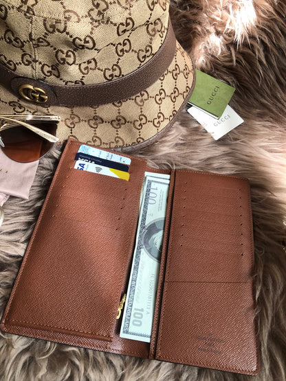 Preloved Brazza Wallet