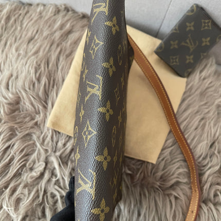 Preloved Authentic  Louis Vuitton Musette Tango Bundle
