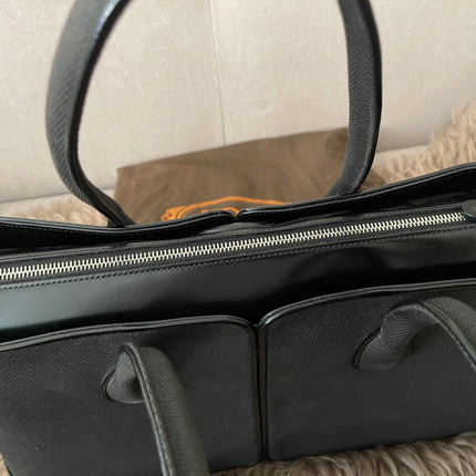 Preloved Authentic  Tod's Medium Di Bag