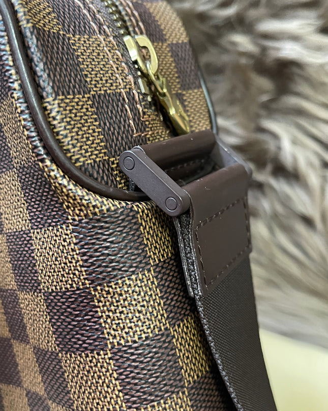 BIG DROP!! Preloved Louis Vuitton 2004 Olav PM shoulder bag