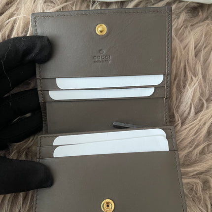 Preloved Authentic GG Supreme Gucci bifold wallet