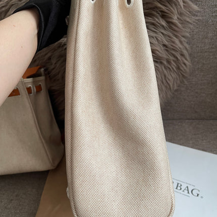 Preloved Authentic Hermes Herbag Zip
