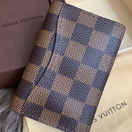 LOUIS VUITTON
Damier Ebene Canvas Pocket Organizer