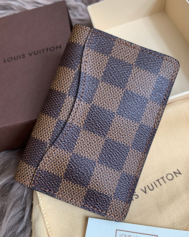 LOUIS VUITTON
Damier Ebene Canvas Pocket Organizer
