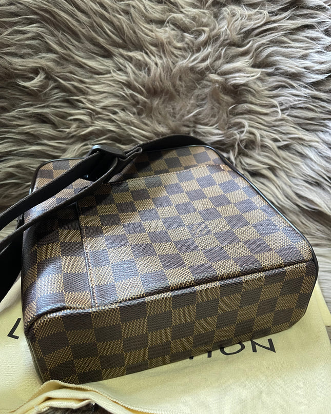 BIG DROP!! Preloved Louis Vuitton 2004 Olav PM shoulder bag