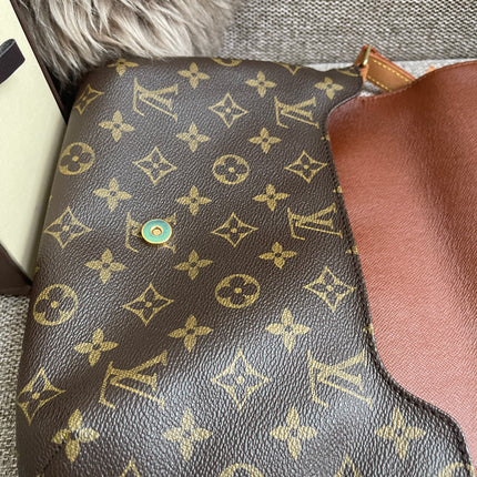 Preloved Authentic Louis Vuitton Musette Tango — Monogram Canvas