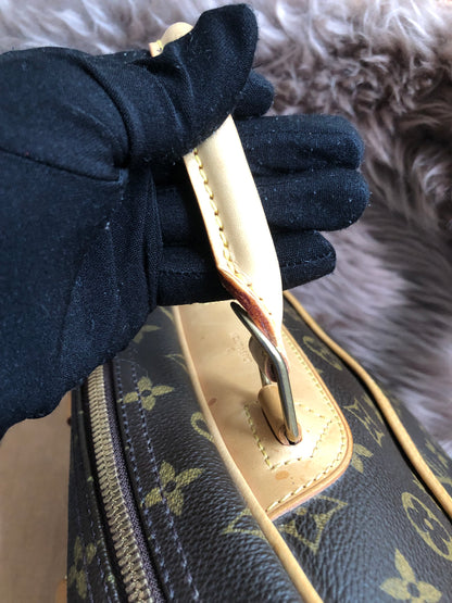 Preloved LOUIS VUITTON Monogram Trouville