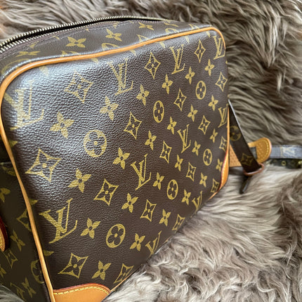 Preloved Louis Vuitton 2005 Nil messenger bag