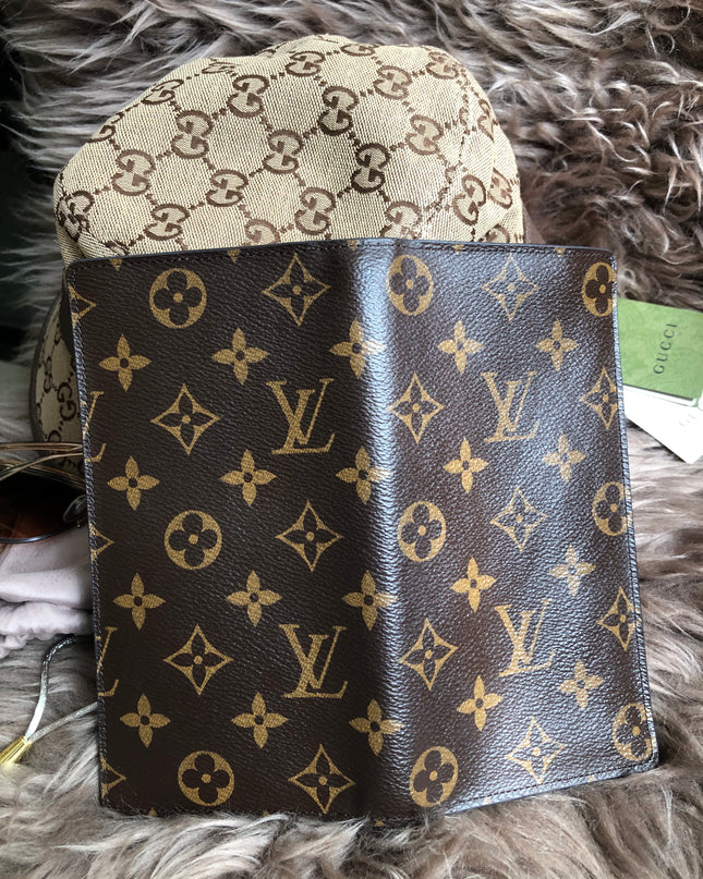 Preloved Brazza Wallet