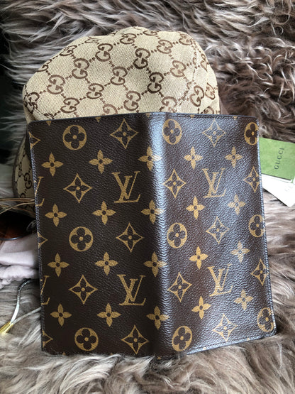 Preloved Brazza Wallet