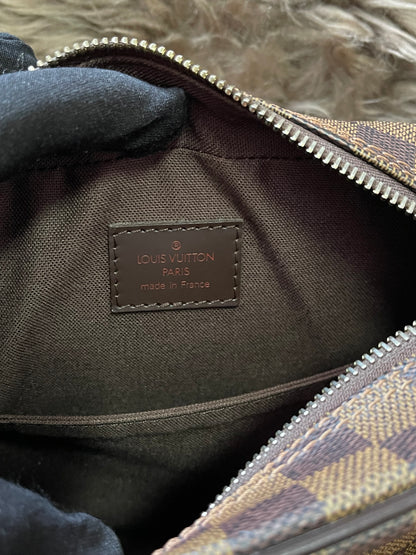 BIG DROP!! Preloved Louis Vuitton 2004 Olav PM shoulder bag