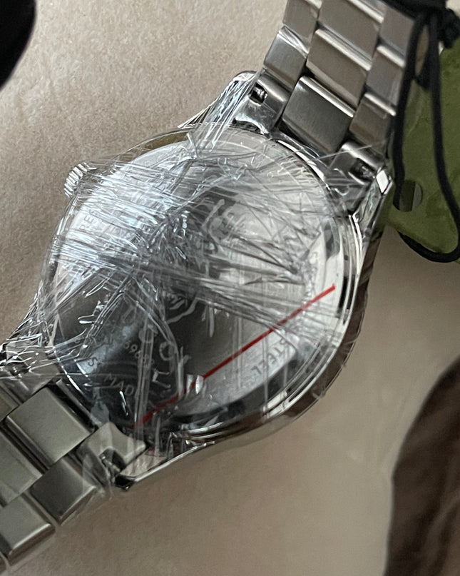 Preloved Authentic Gucci G-Timeless ladies watch pink dial with bee motifs