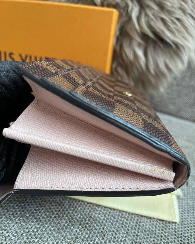 Preloved Authentic Louis Vuitton Sarah Wallet in Damier Ebene