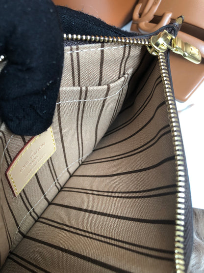 Preloved Louis Vuitton Monogram Neverfull Pouch