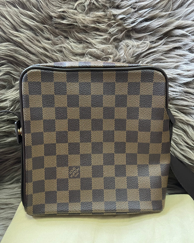 BIG DROP!! Preloved Louis Vuitton 2004 Olav PM shoulder bag