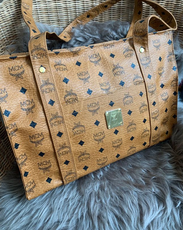MCM Cognac Visetos Coated Canvas Medium Heritage Top Zip Shopper Tote