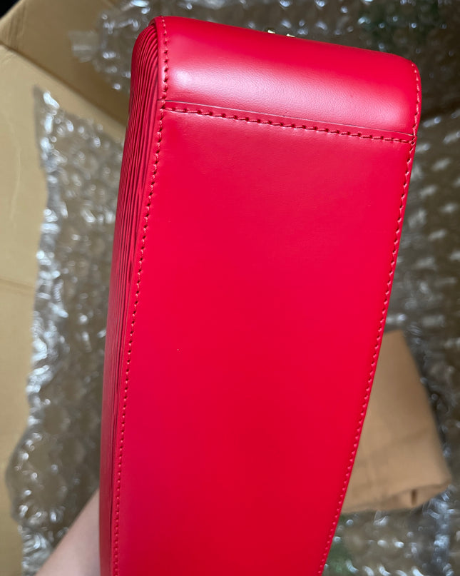 Preloved Louis Vuitton Red Epi Jasmin Handbag w/provided strap