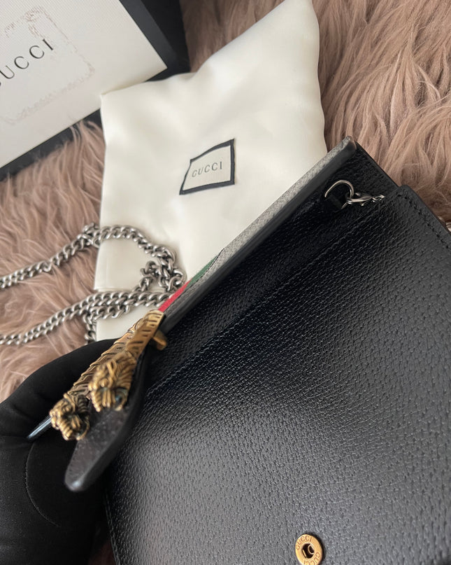 Preloved Authentic Gucci Dionysus Web Chain Wallet Leather Small crossbody bag