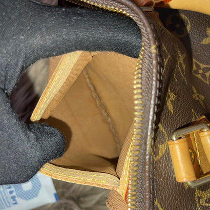 Preloved Authentic Louis Vuitton Speedy 25