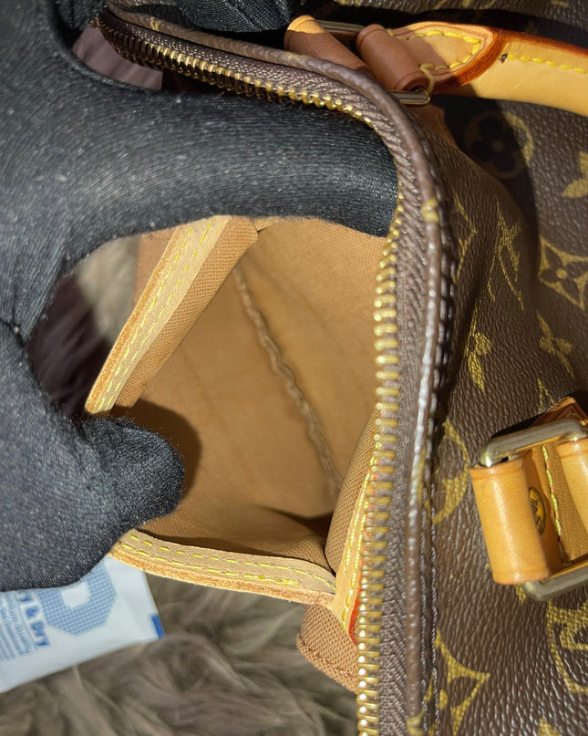 Preloved Authentic Louis Vuitton Speedy 25