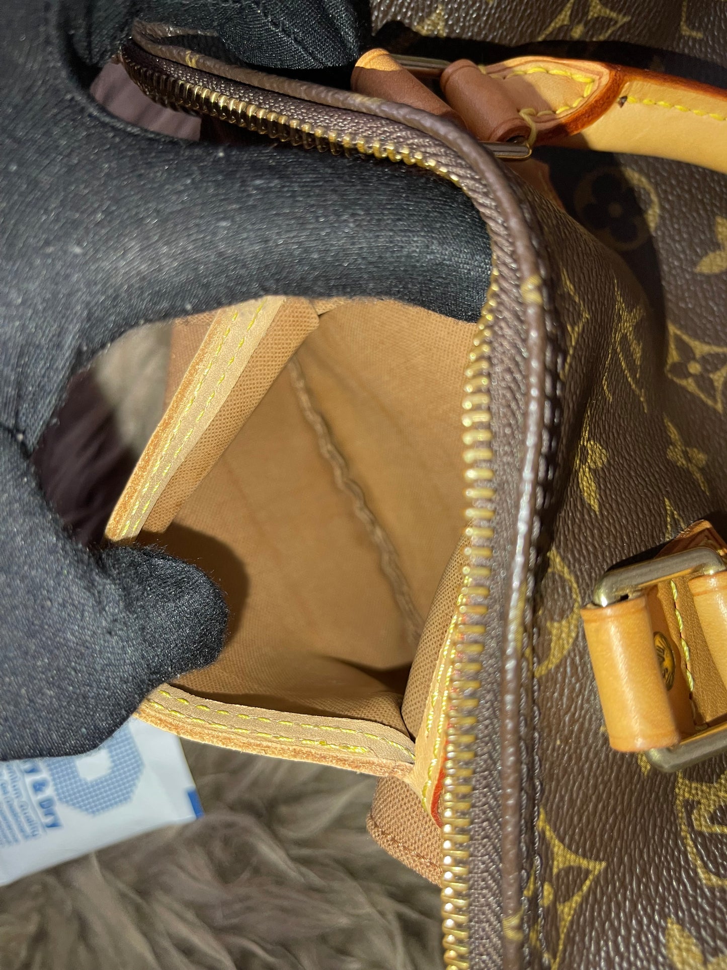 Preloved Authentic Louis Vuitton Speedy 25