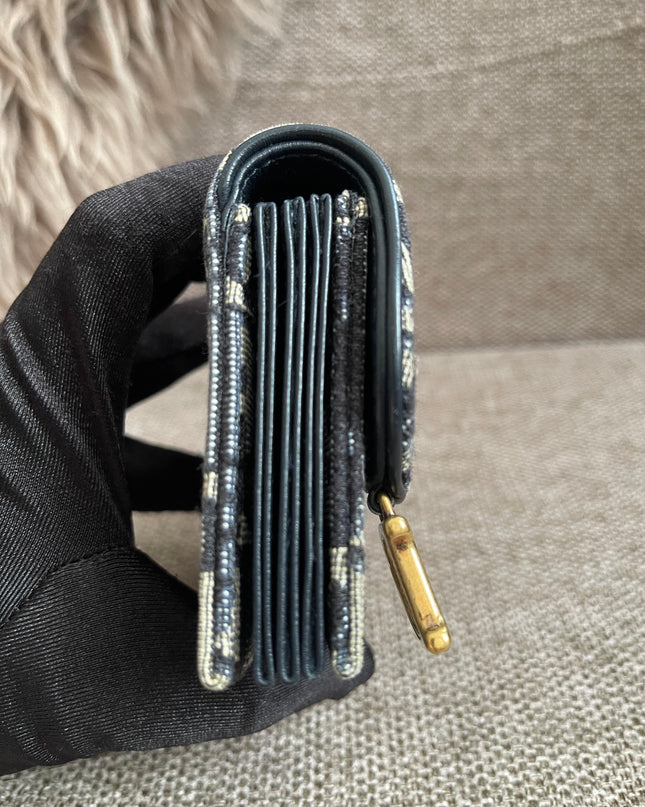 Preloved Authentic Dior Saddle Compact Wallet – Blue Oblique Jacquard