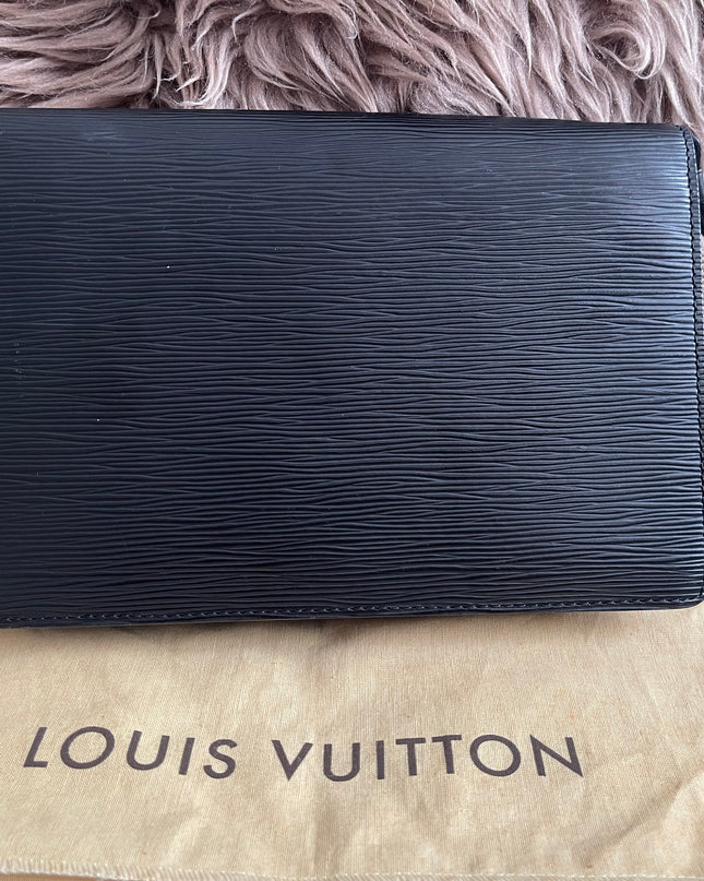 Preloved Authentic Louis Vuitton Epi Leather Sellier Dragonne Clutch – Black (Noir)