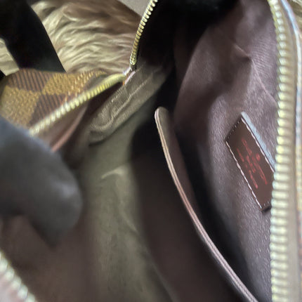 BIG DROP!! Preloved Louis Vuitton 2004 Olav PM shoulder bag