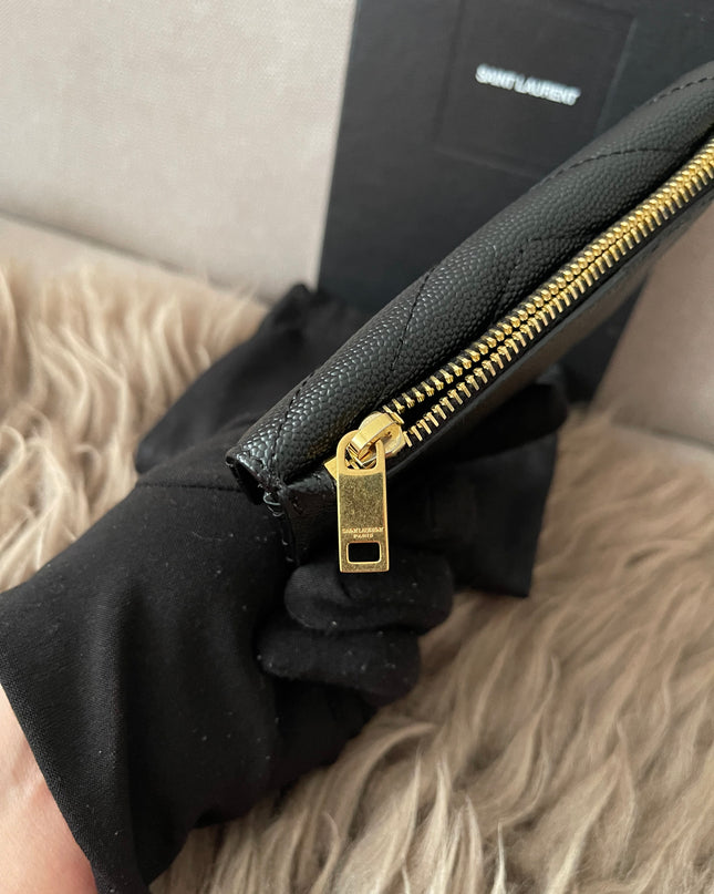 Preloved Authentic SAINT LAURENT Fragments zipped card case with flap