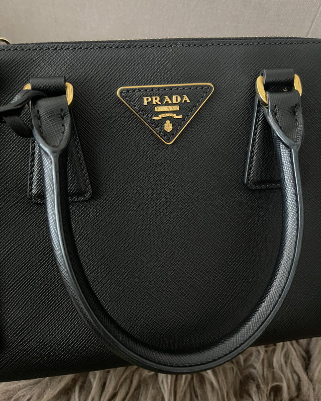 Preloved Authentic Small Prada Galleria Saffiano leather bag