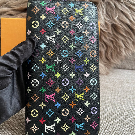 Preloved Authentic Louis Vuitton Zippy Wallet – Multicolor Monogram Black (Murakami) with Box