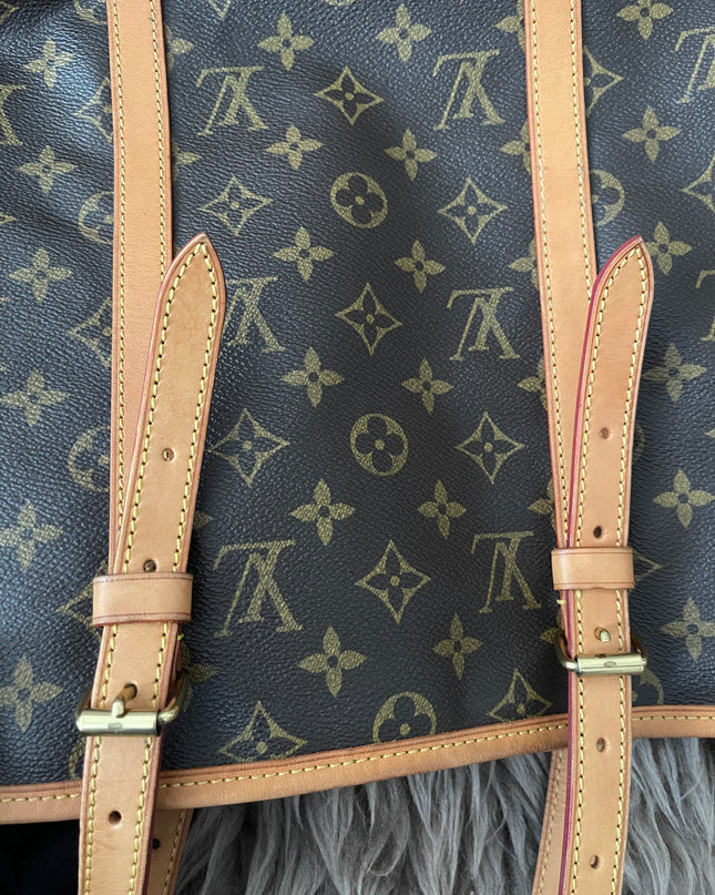Preloved Authentic Rank B- Louis Vuitton Pre-Owned 2004 GM monogram bucket bag