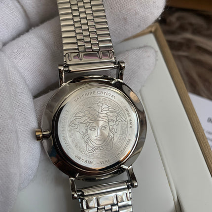 VERSACE V-ESSENTIAL VEK4005/21
Women's watch