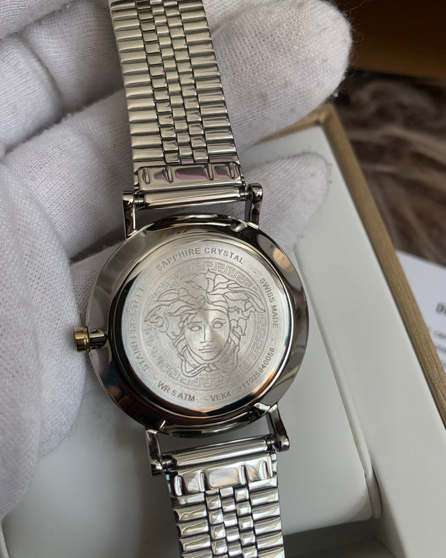 VERSACE V-ESSENTIAL VEK4005/21
Women's watch