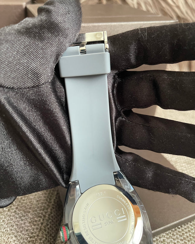 Preoved Authentic Gucci Sync Watch Grey Full Set with Box