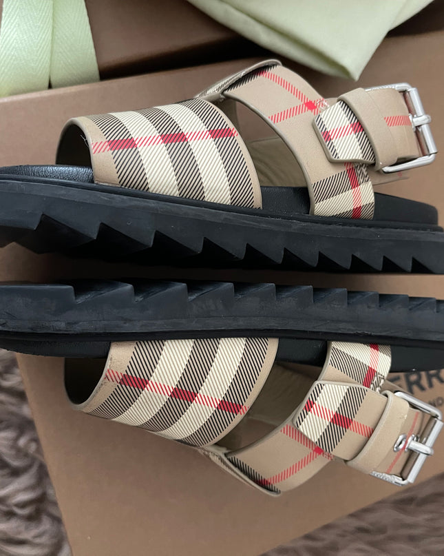 Burberry bundle set kids eur 27-28