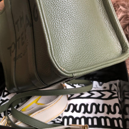 Preloved Marc Jacobs the medium leather tote bag in Green