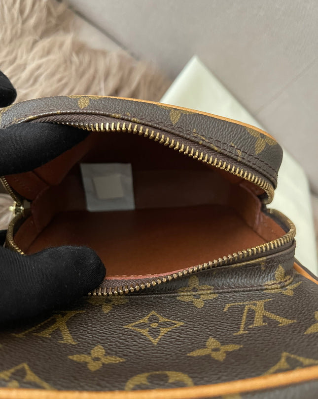 Preloved Authentic classic Louis Vuitton Monogram Amazon Shoulder Bag