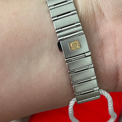 Preloved Authentic Omega Mother Of Pearl Stainless Steel Diamond Constellation