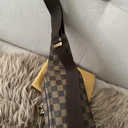Preloved Authentic Louis Vuitton Damier Ebene Geronimo