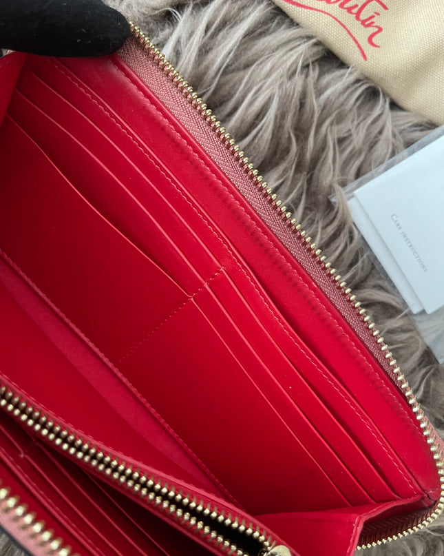 Preloved Authentic Christian Louboutin Panettone zip-around long wallet