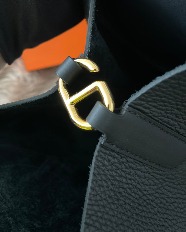 Preloved Authentic Hermès In-the-Loop 23 bag