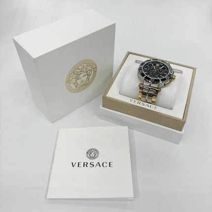 Preloved Authentic Versace Greca Chrono Quartz Watch VE3L00422 Stainless Steel Green Men's
